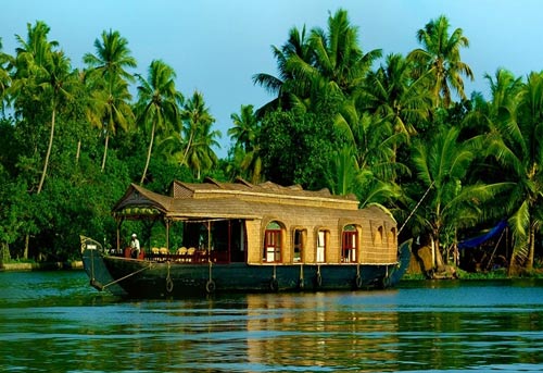 Kerala Tour Packages From Delhi | Kerala Trip Packages From Cochin